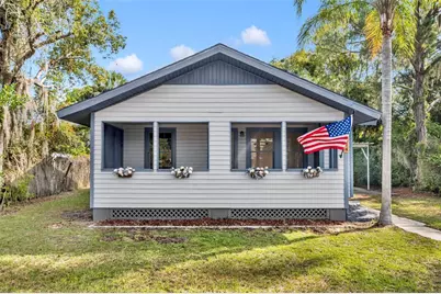 214 N New Hampshire Avenue, Tavares, FL 32778 - Photo 1