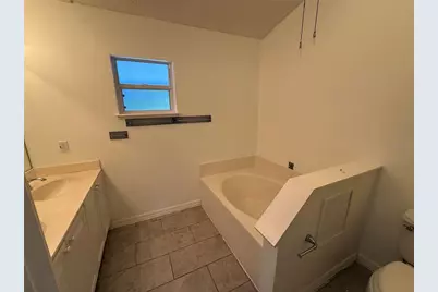 607 Basingstoke Court, Kissimmee, FL 34758 - Photo 5