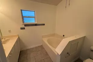 607 Basingstoke Ct, Kissimmee, FL 34758 - Photo 5