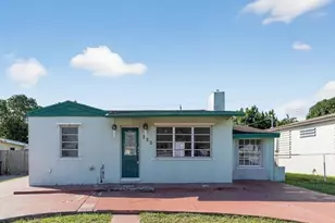 720 Locust St, West Palm Beach, FL 33405 - Photo 1