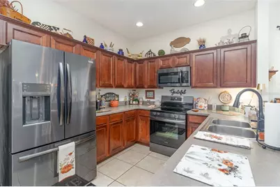 7130 Red Lantern Drive, Harmony, FL 34773 - Photo 9