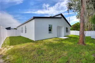 24479 SW Kingsway Cir, Arcadia, FL 34269 - Photo 29