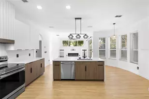 5173 Jetsail Dr, Orlando, FL 32812 - Photo 11