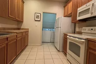 3001 Laurel Run Ln, Kissimmee, FL 34741 - Photo 7