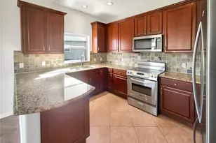 113 Venice Ln, Kissimmee, FL 34759 - Photo 11