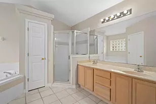 1056 Princeton Dr, Clermont, FL 34711 - Photo 17