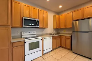 2481 Caravelle Cir, Kissimmee, FL 34746 - Photo 9