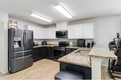 559 Siesta Key Avenue, Tavares, FL 32778 - Photo 5