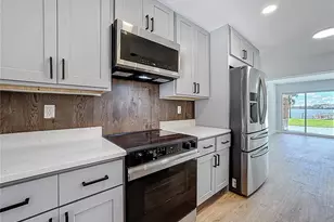 220 Domino Dr, Orlando, FL 32805 - Photo 15