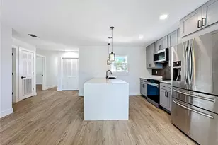 220 Domino Dr, Orlando, FL 32805 - Photo 9