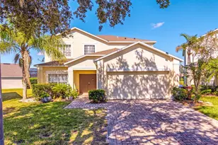 1202 Cumbrian Lakes Ct, Kissimmee, FL 34746 - Photo 5
