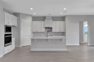 3675 Malawi Trl, Saint Cloud, FL 34772 - Photo 9