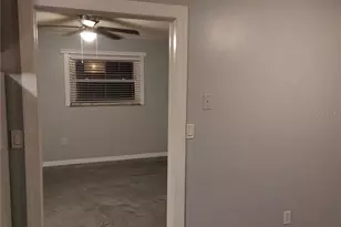 305 W Hancock St, Lakeland, FL 33803 - Photo 11
