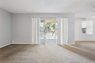 3981 Versailles Dr, Orlando, FL 32808 - Photo 5