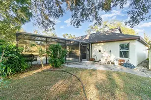 22631 Robbins Rd, Astatula, FL 34705 - Photo 21