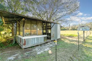 22631 Robbins Rd, Astatula, FL 34705 - Photo 29