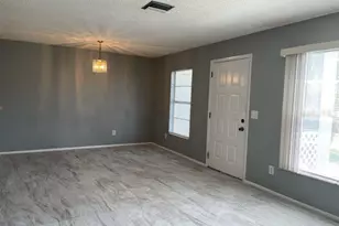 1004 Northlake Dr, Sanford, FL 32773 - Photo 5