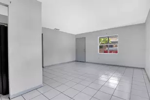 2464 Chestnut Woods Dr, Lakeland, FL 33815 - Photo 11