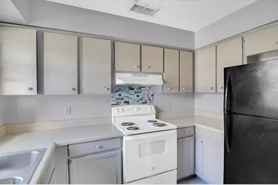 2464 Chestnut Woods Drive, Lakeland, FL 33815 - Photo 13