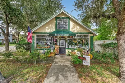 237 E Plymouth Avenue, Deland, FL 32724 - Photo 1