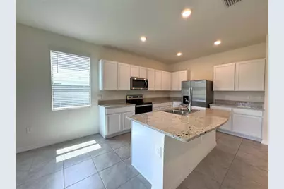 8769 Milestone Drive, Sarasota, FL 34238 - Photo 9