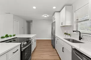 332 Little Rock St, Ocoee, FL 34761 - Photo 9