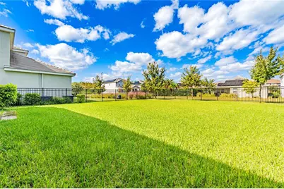 12111 Imaginary Way, Orlando, FL 32832 - Photo 15