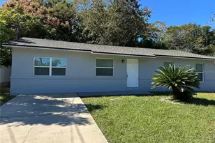 224 Clara Vista St, Debary, FL 32713 - Photo 3