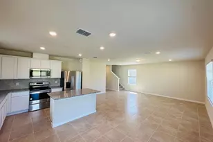 917 Wading Waters Wy, Clermont, FL 34714 - Photo 7