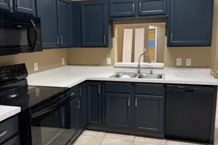 580 Valencia Pl Cir, Orlando, FL 32825 - Photo 7