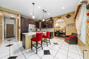 2410 Willow Tree Ln, Kissimmee, FL 34758 - Photo 7