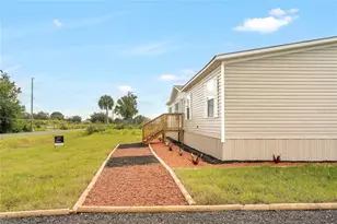 4246 La Salle Ave, Saint Cloud, FL 34772 - Photo 5