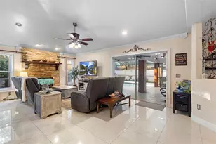 16502 Cayman Dr, Tampa, FL 33624 - Photo 23