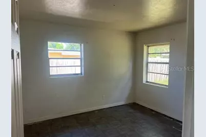 529 6th Street, Holly Hill, FL 32117 - Photo 5