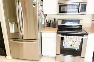 100 Windy Dune Ct, Kissimmee, FL 34743 - Photo 11