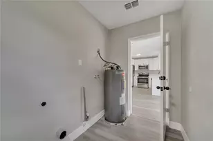 2509 Healy Dr, Orlando, FL 32818 - Photo 15