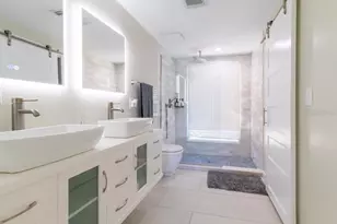 6665 Lake Cane Dr, Orlando, FL 32819 - Photo 13