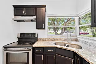 613 Briarcliffe St, Sanford, FL 32773 - Photo 35