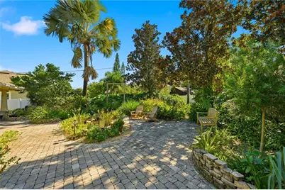 904 W New Hampshire Street, Orlando, FL 32804 - Photo 15