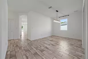8093 Tea Olive Ter, Palmetto, FL 34221 - Photo 5