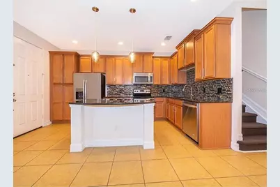 10132 Eagle Creek Center Boulevard, Orlando, FL 32832 - Photo 5