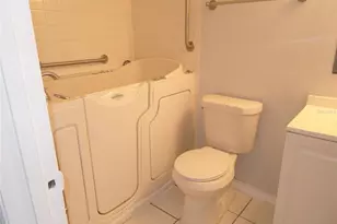 914 Lake Destiny Rd, Altamonte Springs, FL 32714 - Photo 15