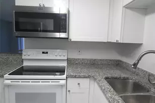 914 Lake Destiny Rd, Altamonte Springs, FL 32714 - Photo 5