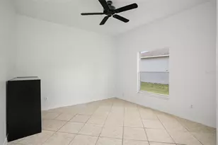 9727 Mountain Lake Dr, Orlando, FL 32832 - Photo 13