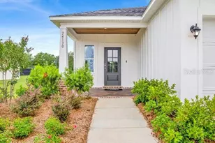 808 Sunshower Dr, Lady Lake, FL 32159 - Photo 3