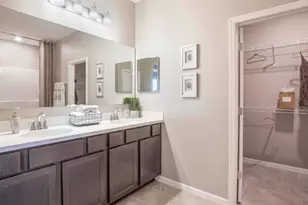 808 Sunshower Dr, Lady Lake, FL 32159 - Photo 9