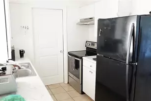 5106 Lee Cir S, Lehigh Acres, FL 33971 - Photo 9