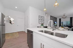 347 Famagusta Dr, Davenport, FL 33896 - Photo 19