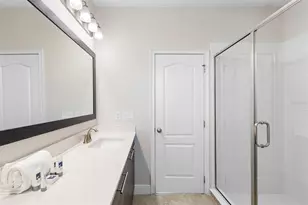 137 Angela's Ave, Haines City, FL 33844 - Photo 23