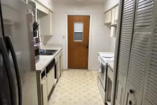 303 Cricket Hollow Ln, Eustis, FL 32726 - Photo 5